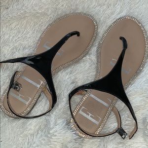 Elle Black Sandals